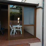 Guoldfirst * Àrbatax