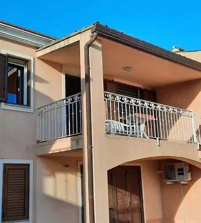 Guoldfirst Apartmán *